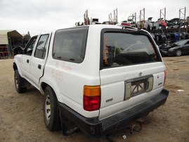 1995 TOYOTA 4RUNNER SR5 WHITE 2.4L MT 4WD Z18133